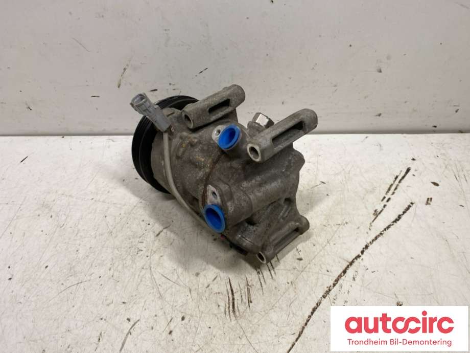 Aircondition kompressor til Toyota Verso-S 2011-2015 (COMBI) (COMBI) (DENSO|8831052780|447260-4201|)