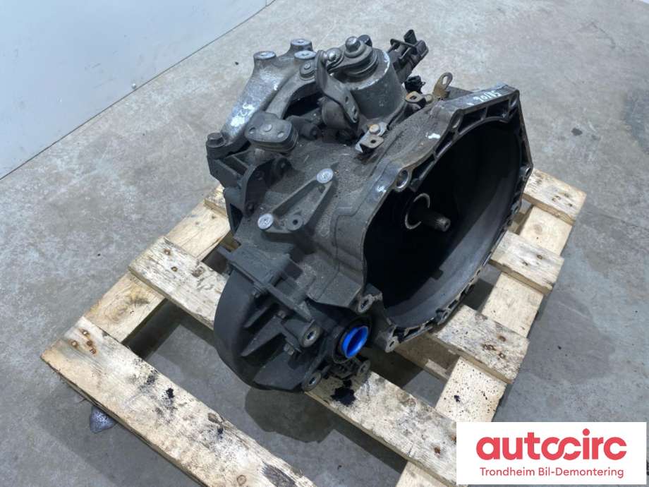Girkasse manuell 6-trinn til Opel Astra J 2010-2015  (MF3|55583915|55584364|95518582)