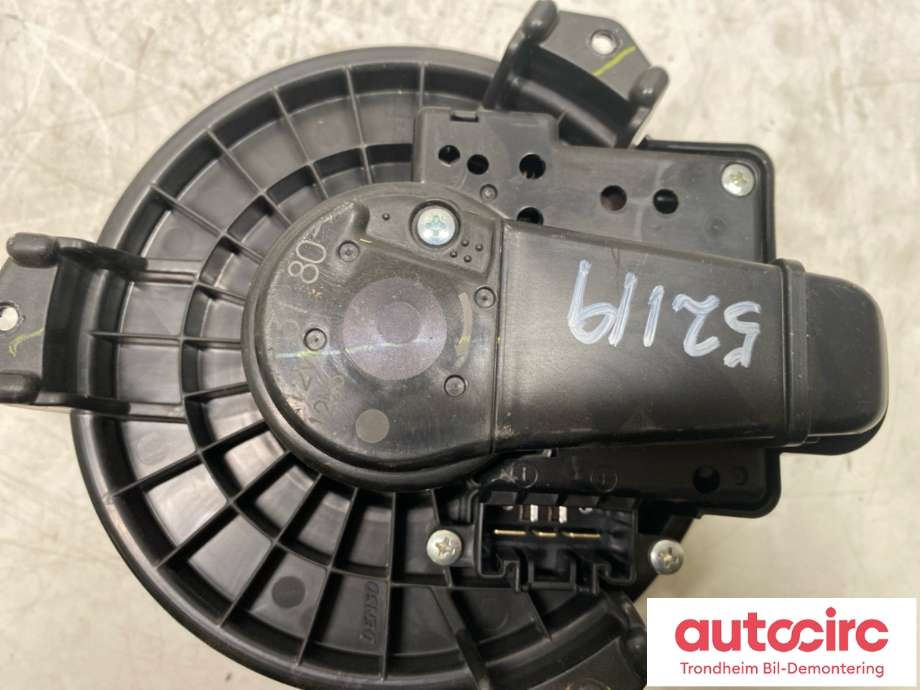 Varmeapparat motor til Toyota Verso-S 2011-2015 (COMBI) (COMBI) (8710352152|)