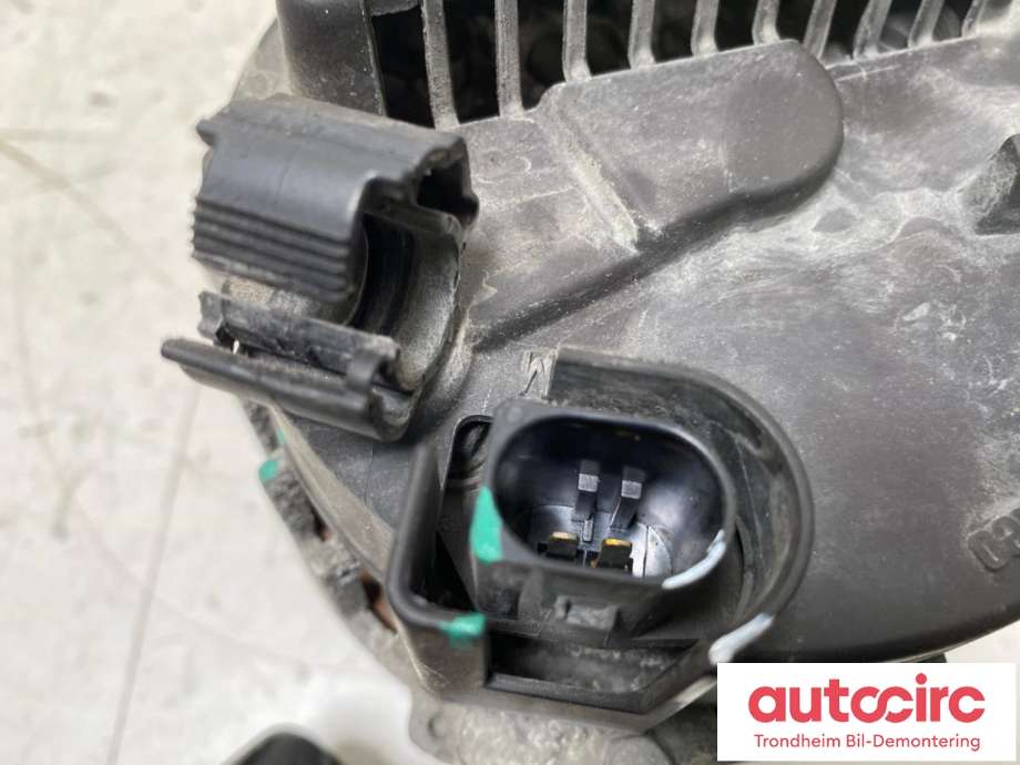 Dynamo til Škoda Fabia 2000-2007 (Type I)  (VALEO|03D903025J|03D903025JX|03D 903 025 JX| 03D 903 025 J| SG9B057| 2542746B)