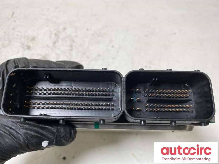 Styreenhet motor til BMW 5-Serie 2003-2010 (E60/E61) (E60/E61) (BOSCH|7809000|0281014238|13618506199)