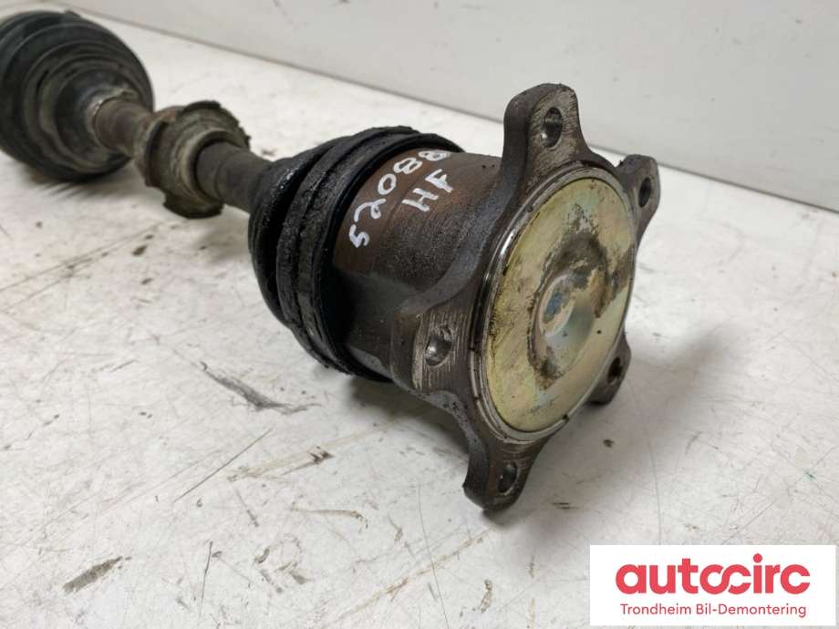 Drivaksel høyre foran, diesel/manuell til Nissan X-Trail 2002-2007 (T30) (T30) (..|39100-8H710|39100-8H712|391008H710| 391008H712)