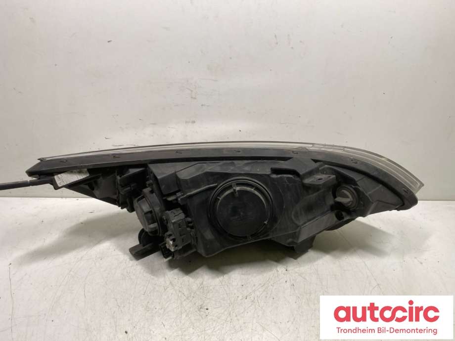 Frontlykt venstre halogen til Kia Rio 2011-2017 Type III  (921011W280|)