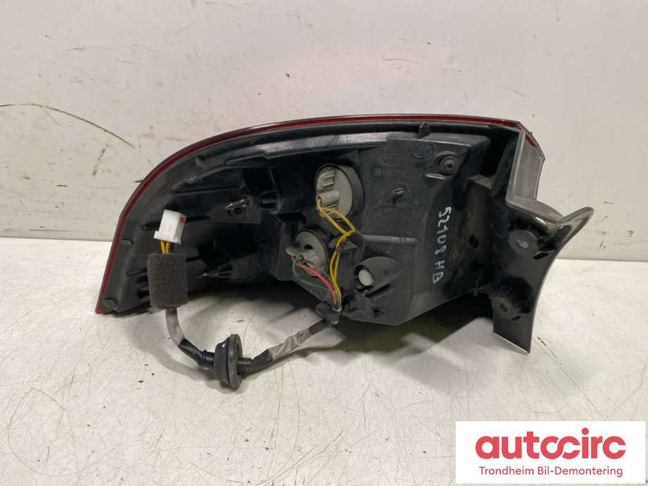 Baklykt høyre ytre til Kia Rio 2011-2017 Type III (924021W210|)