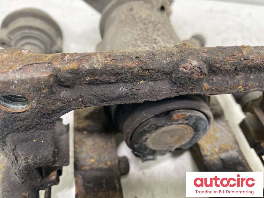 Bremsecaliper venstre bak til Opel Zafira Tourer 2012-2018 (13300863|95520064|)