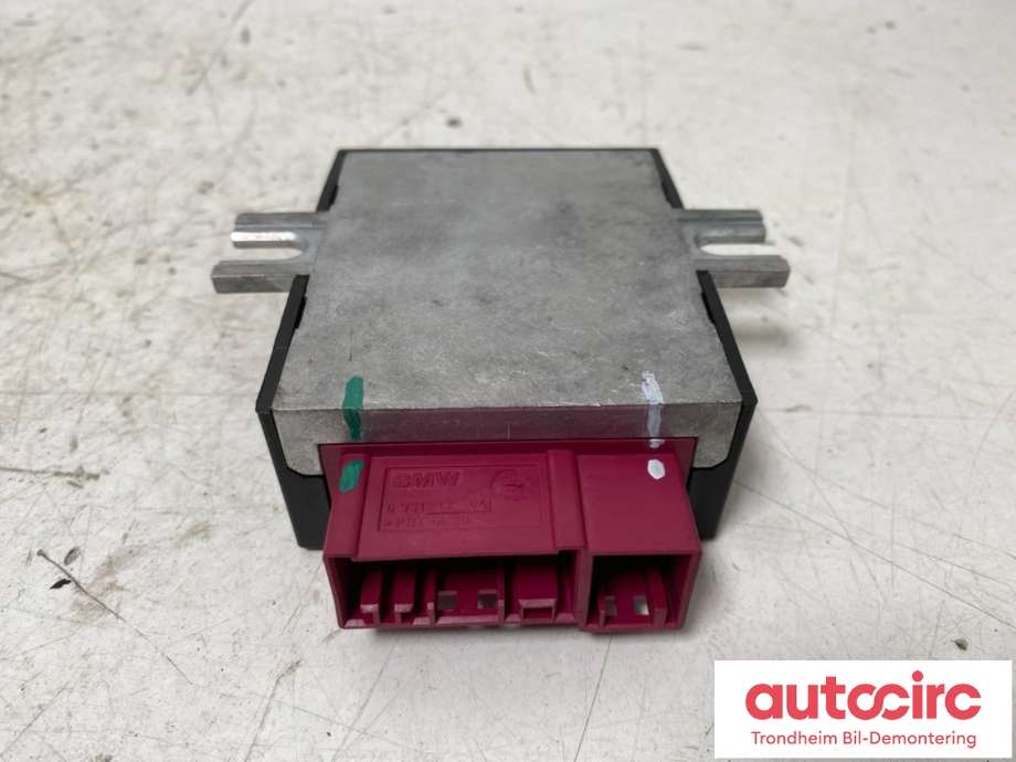 Styreenhet drivstoffpumpe til BMW 7-Serie 2009-2015 (F01/F02/F03/F04) (F01/F02/F03/F04) (HELBAKO|7301554|16147426095|16147411596| 16 14 7 426 095| 16 14 7 411 596)