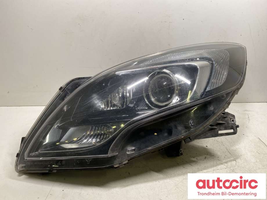 Frontlykt venstre xenon til Opel Zafira Tourer, 2012-2018  (AL|13401001)