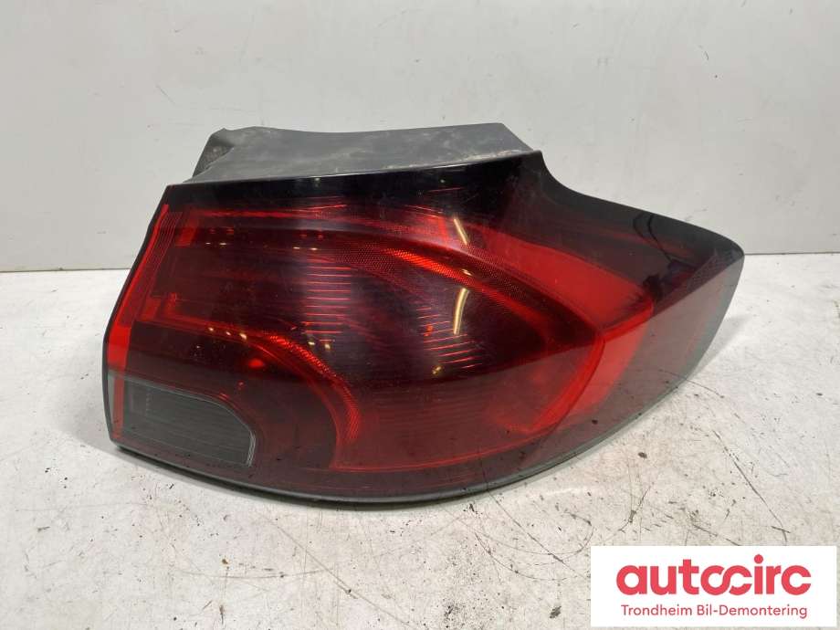Baklykt høyre ytre til Opel Zafira Tourer, 2012-2018  (GM|13292362)