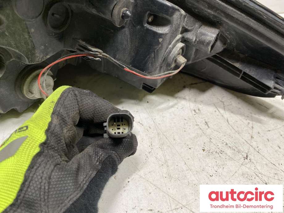 Baklykt venstre ytre til Opel Zafira Tourer 2012-2018  (GM|13292361|39033314|39009034| 39033314)