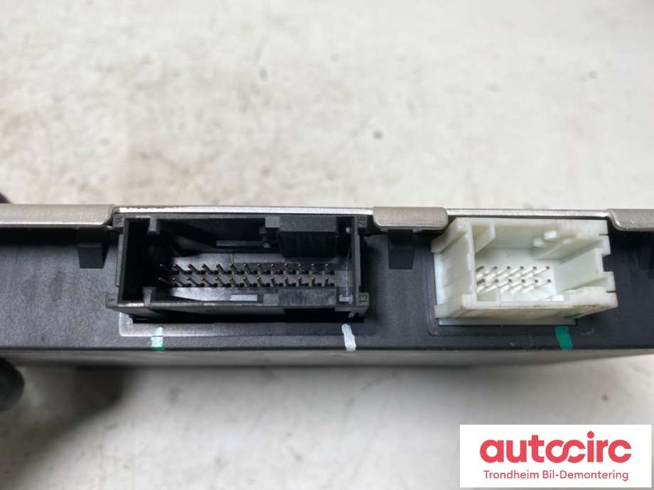 Styreenhet (FRM - Footwell Module) til BMW 7-Serie 2009-2015 (F01/F02/F03/F04) (F01/F02/F03/F04) (TEMIC|9285930|61356992948|61 35 6 992 948| 9285930.9)