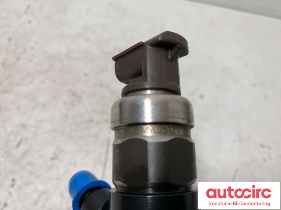 Dyse innsprøyting diesel til Toyota Land Cruiser 150 2010-2013 (Fase 1)  (DENSO|2367030400|23670-30400|2367039365)