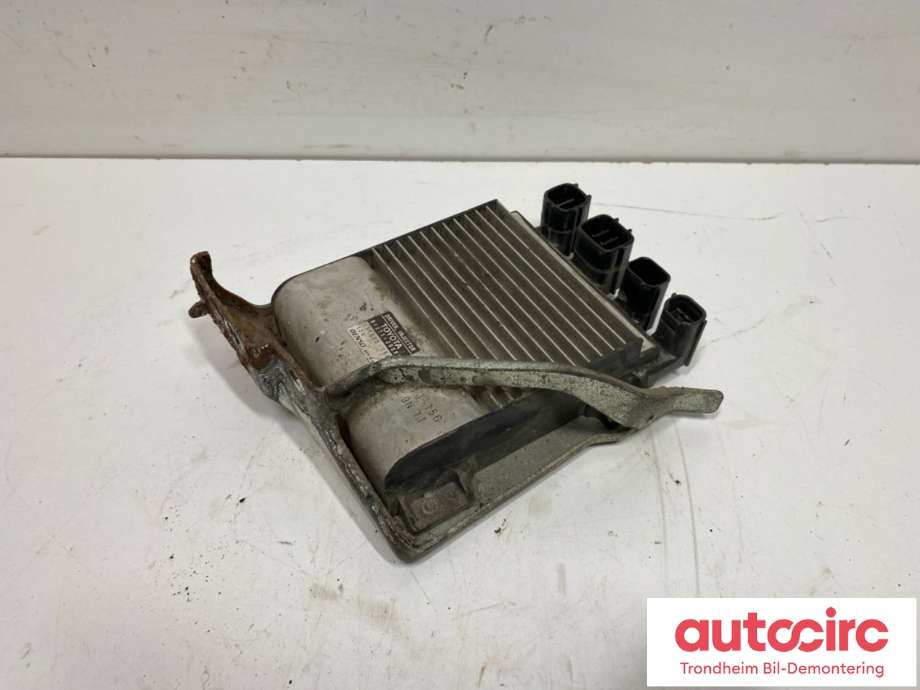 Styreenhet drivstoffpumpe til Toyota Land Cruiser 150 2010-2013 (Fase 1)  (8987120080|)