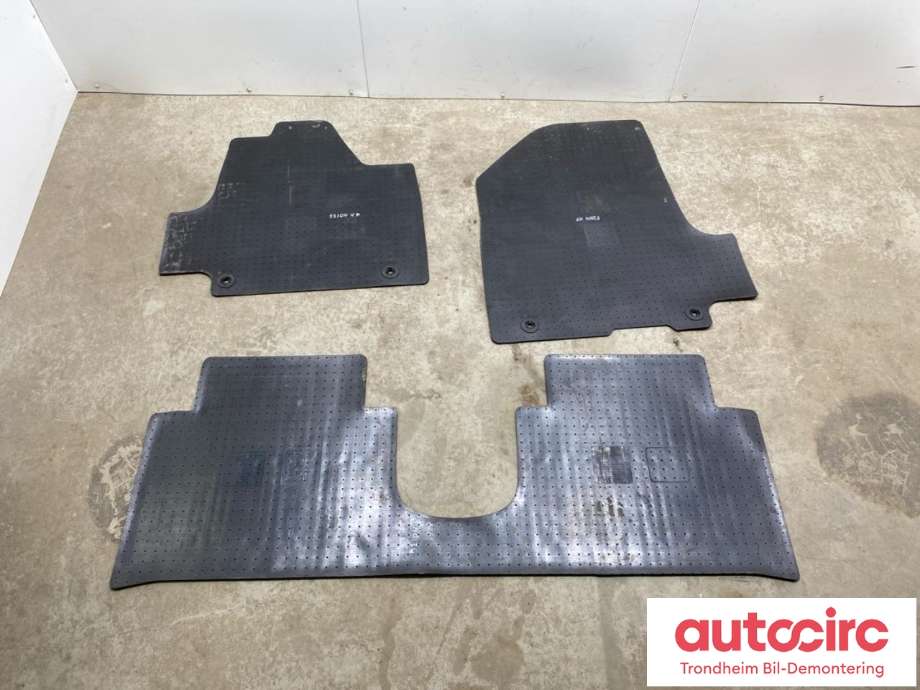 Gulvmatte sett til Hyundai Ioniq 5 2021-->>  (LES INFO|GI131ADE00|GI131ADE05|)
