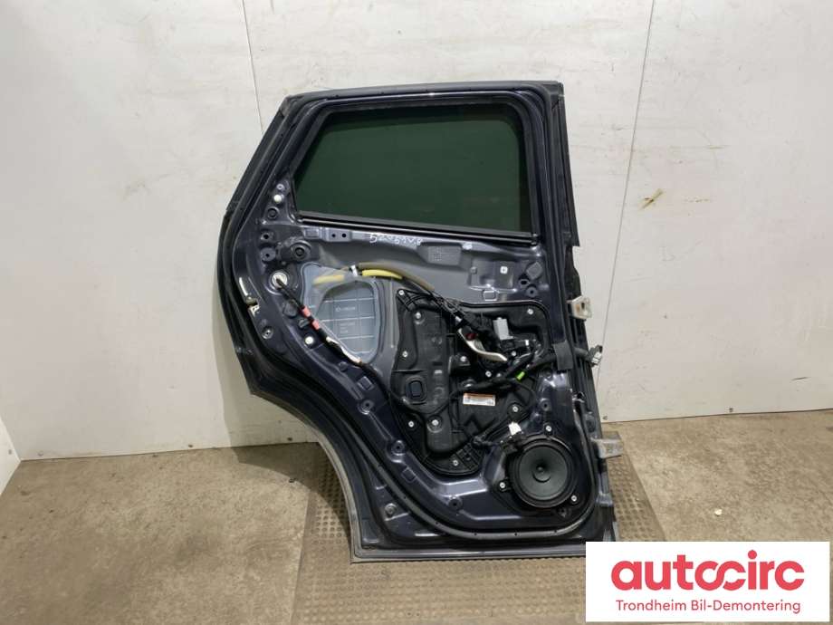 Dør venstre bak til Mazda CX-3 2015-2022  (DKY0-73-02XB|DKY07302XB|)