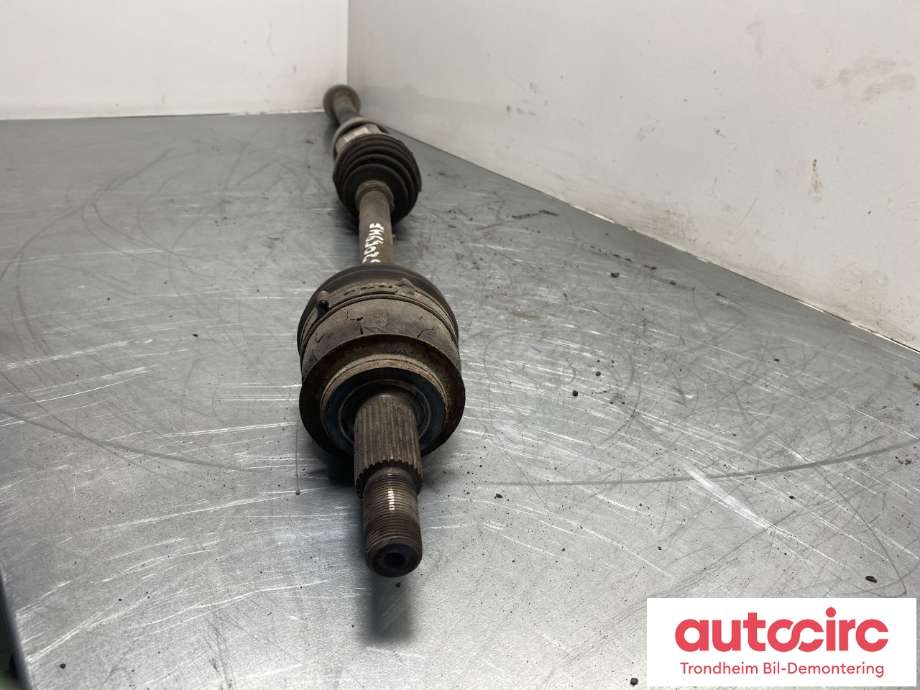 Drivaksel høyre foran, bensin/automat til Mazda CX-3 2015-2022  (FTD5-25-50XA|FTD52550XA|)
