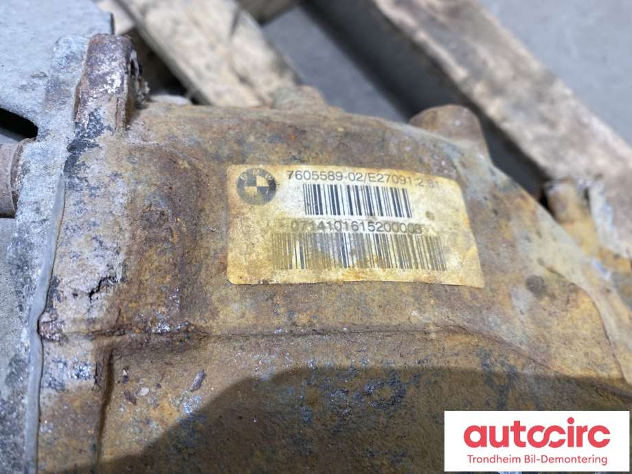 Kardang klokke bak til BMW 3-Serie 2012-2018 (F30/F31/F34) (F30/F31/F34) (33108485723|33108485724|)