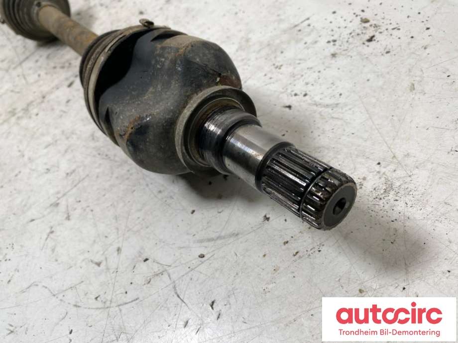 Drivaksel venstre foran, diesel/automat til Toyota Auris 2010-2012 (Type I, Fase 2)  (..|43420-02620|43420-02621|4342002620| 4342002621)