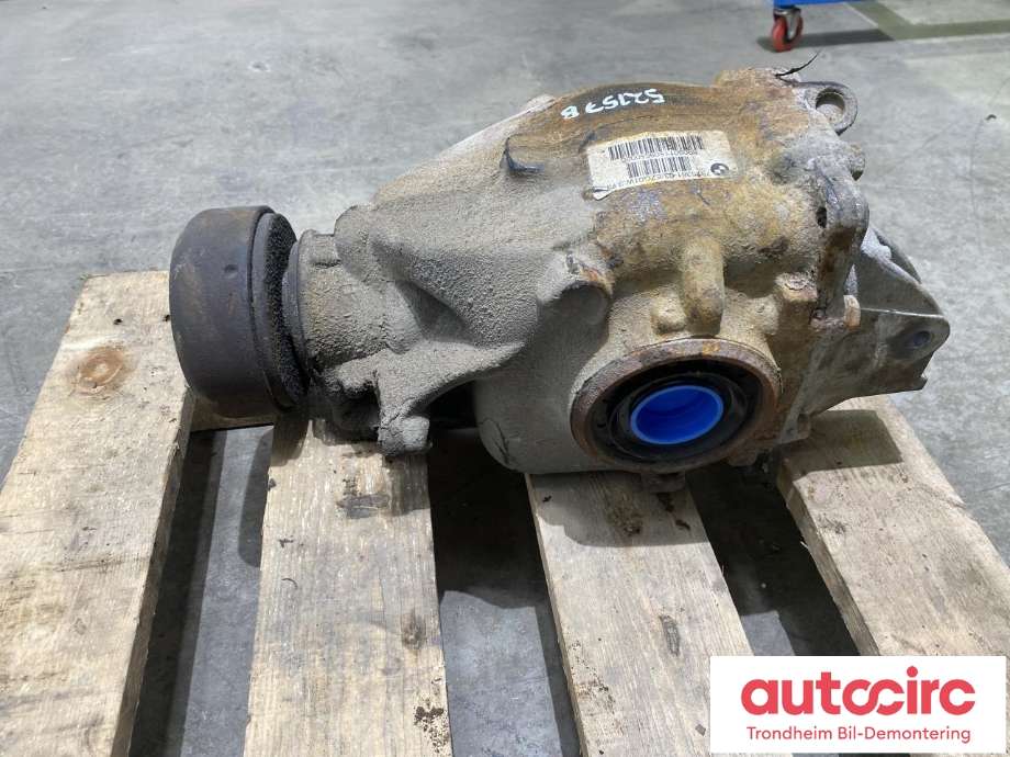 Kardang klokke bak til BMW X3 2007-2010 (Fase 2) (E83) (E83) (UTV: 3.73|33107575382|)