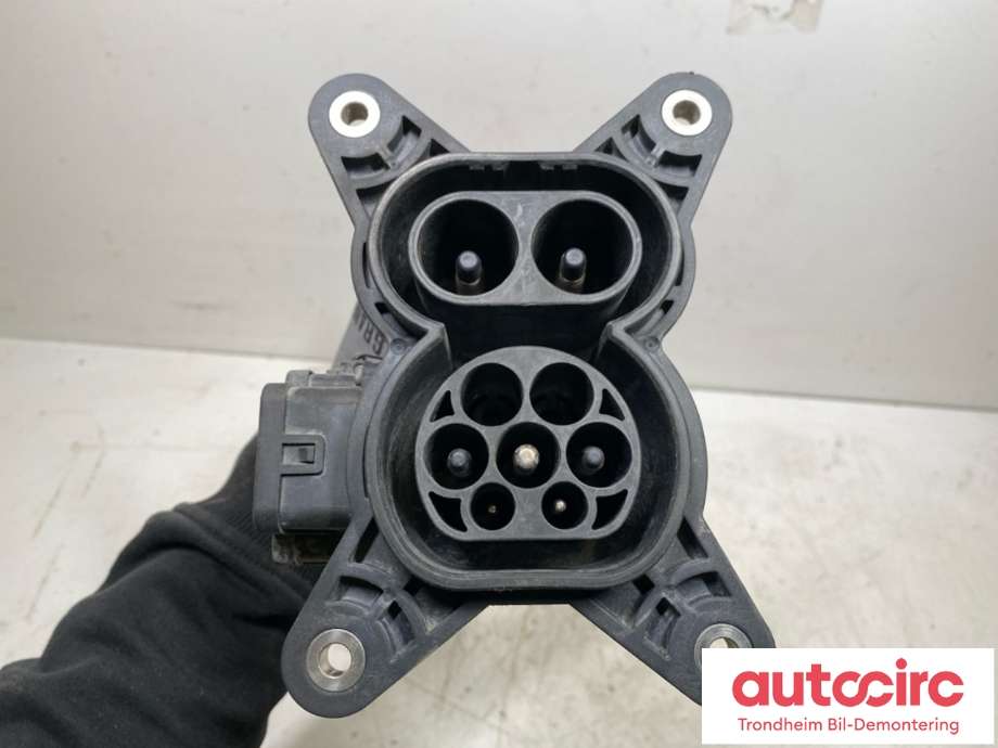 Batterilader inntak/luke til Maxus e-Deliver 3 2020-->> (C00174850|)