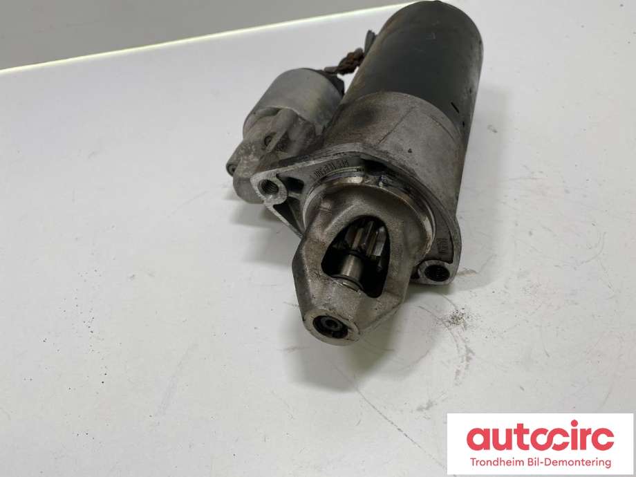Starter diesel til Mercedes E-Klasse 2009-2013 (Fase 1) (W212) (W212) (BOSCH|A0061516201|A0061519901|A 006 151 99 01| A 006 151 62 01| 0001115072)