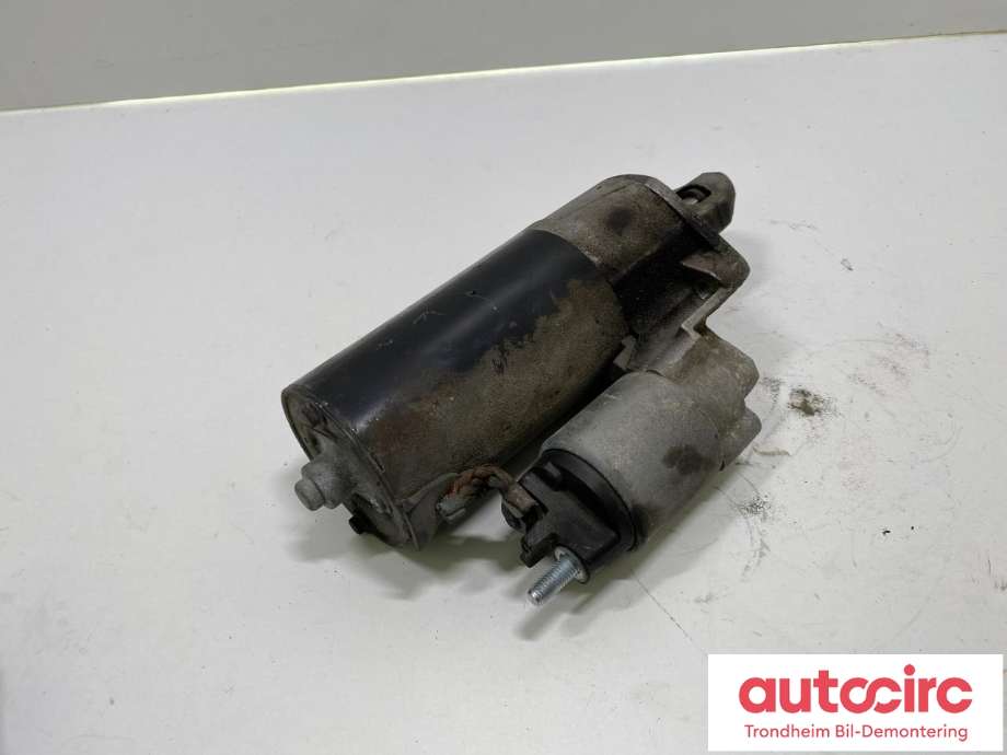 Starter diesel til Mercedes E-Klasse 2009-2013 (Fase 1) (W212) (W212) (BOSCH|A0061516201|A0061519901|A 006 151 99 01| A 006 151 62 01| 0001115072)