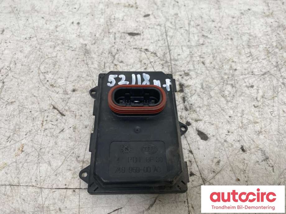 Styreenhet xenon/ballast til Audi A6, Allroad 2008-2011 (Type II, Fase 2) (C6) (C6) (HELLA|4F0941329D|4F0 941 329 D|)