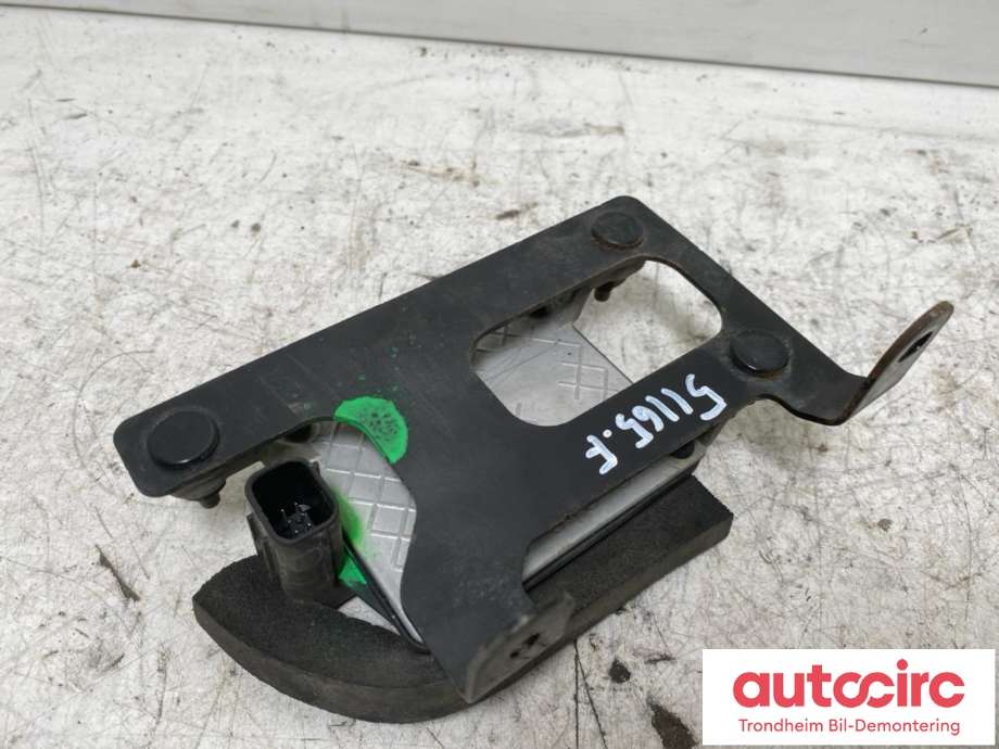 Sensor radar til Nissan Leaf 2018-->> (Type II)  (MED BRAKETT|28438-5SA0C|28438-5SA1C|284385SA1C| 284385SA0C)