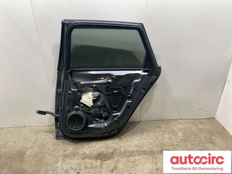 Dør høyre bak til Audi A4, Allroad 2009-2016 (Type I) (B8) (B8) (..|8K9833052D|)