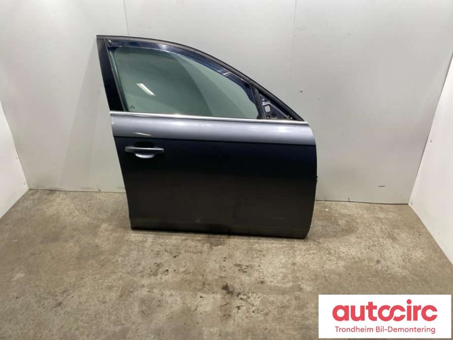 Dør høyre foran til Audi A4, Allroad, 2009-2016 (Type I) (B8) (B8) (..|8K0831052J)