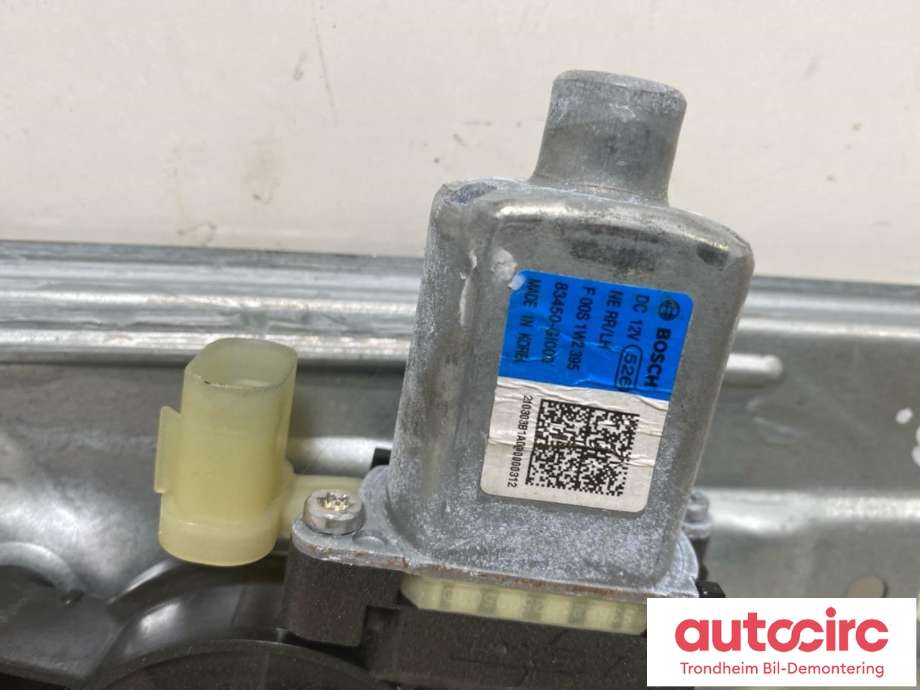 Ruteheis venstre bak til Hyundai Ioniq 5 2021-->>  (..|83403-GI000|83403GI000|)