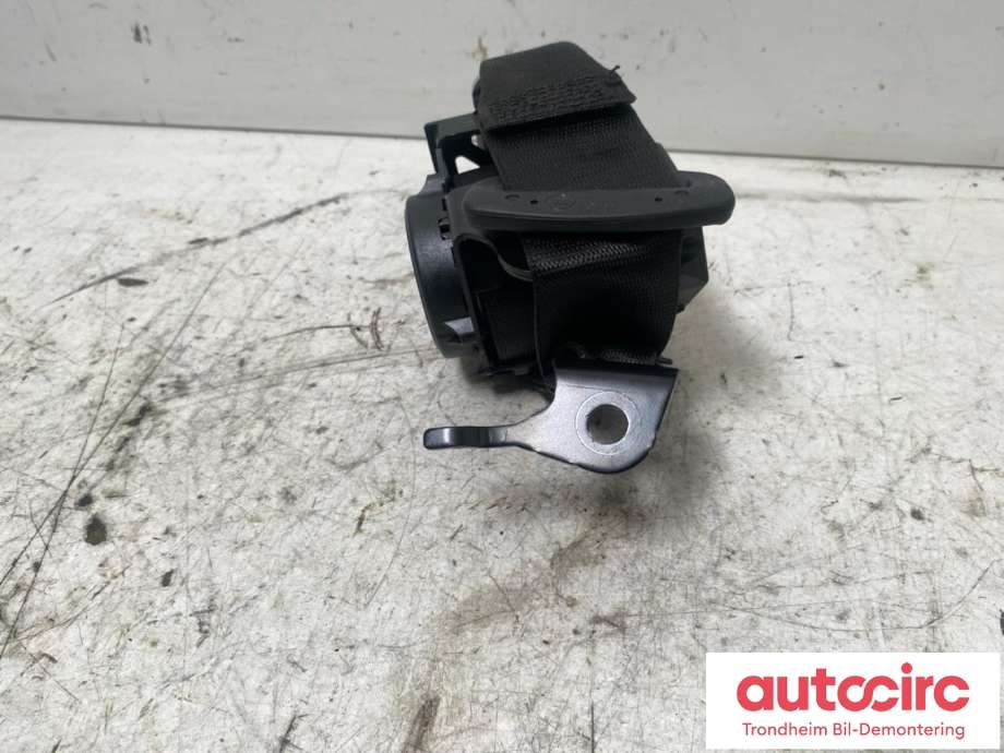 Sikkerhetsbelte bak midtre til BMW 5-Serie 2017-->> (G30/G31) (G30/G31) (..|7430055|72117430053|)