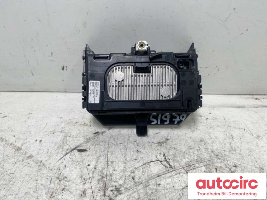 Dashbord telefon til BMW 5-Serie 2017-->> (G30/G31) (G30/G31) (TRÅDLØS LADER|6801509|51166801509|84105A6D527| 84105A81517| 84105A62828)