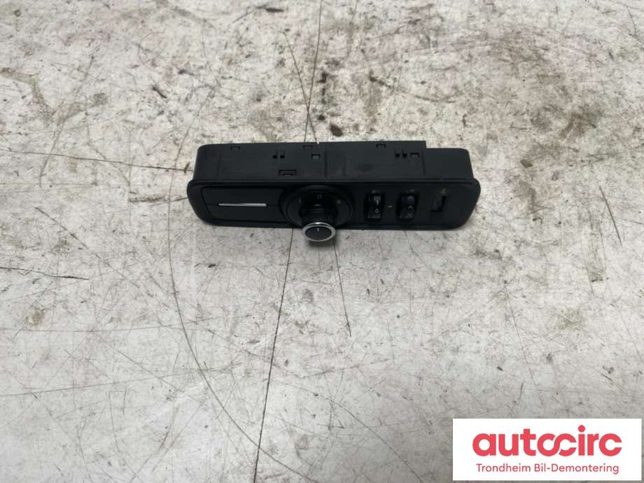 Bryter speil til Maxus e-Deliver 9 2020-->>  (...|C00286757|)
