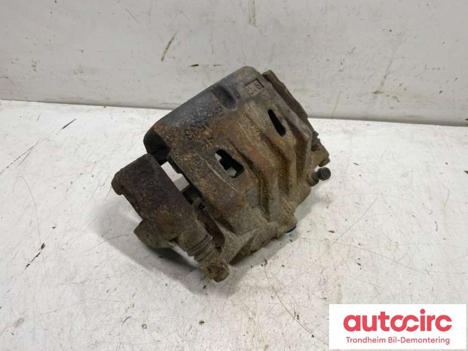 Bremsecaliper høyre foran til Toyota RAV4 2016-2019 (Type IV, Fase 2)  (4773048150|)