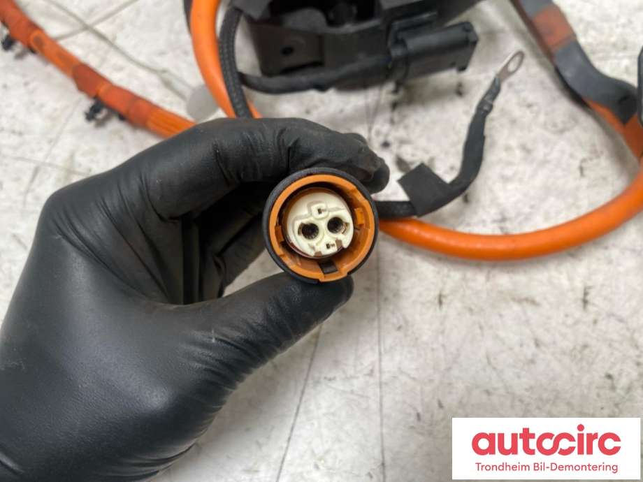 Batterilader inntak/luke til BMW 5-Serie 2017-->> (G30/G31) (G30/G31) (..|9488449|61129884543|)