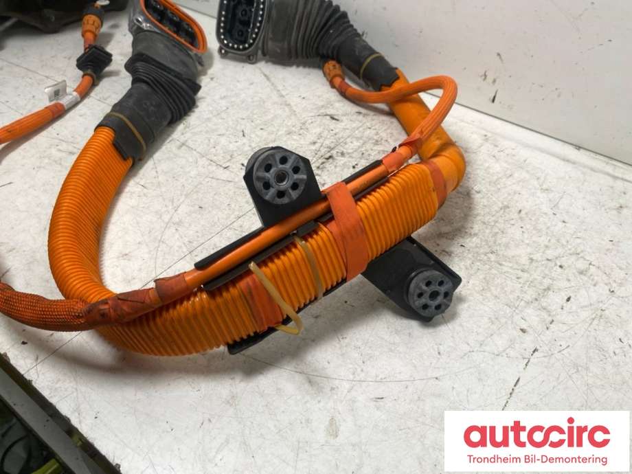 Kabel høy volt (HV) hybrid til BMW 5-Serie 2017-->> (G30/G31) (G30/G31) (..|6823565|61129426345|)