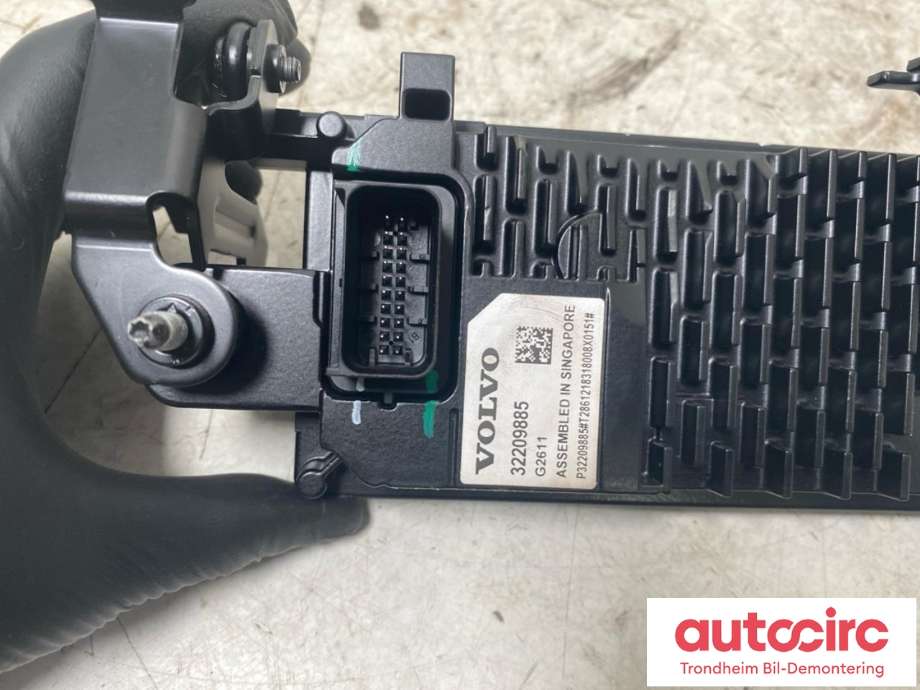 Parkeringskamera foran til Volvo XC90 2015-2025 (Type II)  (DELPHI AUTOMOTIVE|32209885|36011561|)