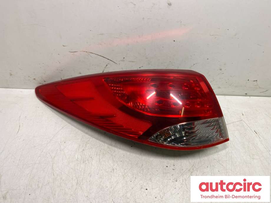 Baklykt venstre ytre til Hyundai Ix35, 2010-2015  (924012Y000)