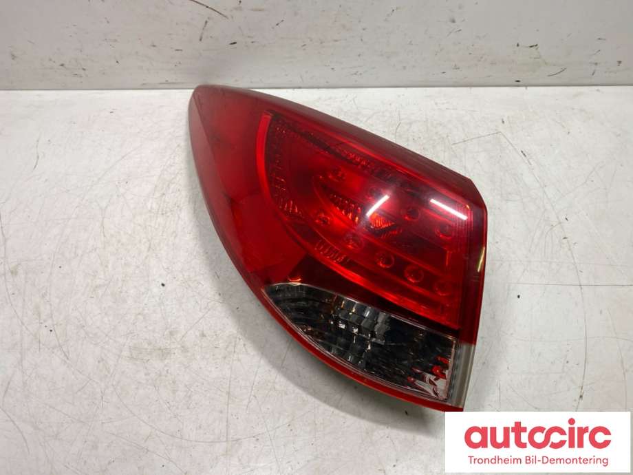 Baklykt venstre ytre til Hyundai Ix35 2010-2015 (924012Y000|)
