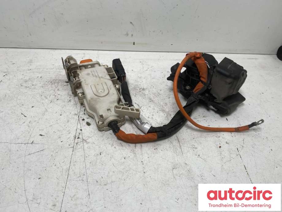 Batterilader inntak/luke til Volvo XC90 2015-2025 (Type II)  (LADEINNTAK|31407067|31407067-008|)