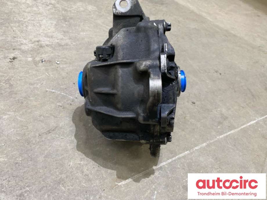 Kardang klokke foran til Mercedes GLK 2008-2015 (X204) (X204) (...|A2213300802|A2213301902|)