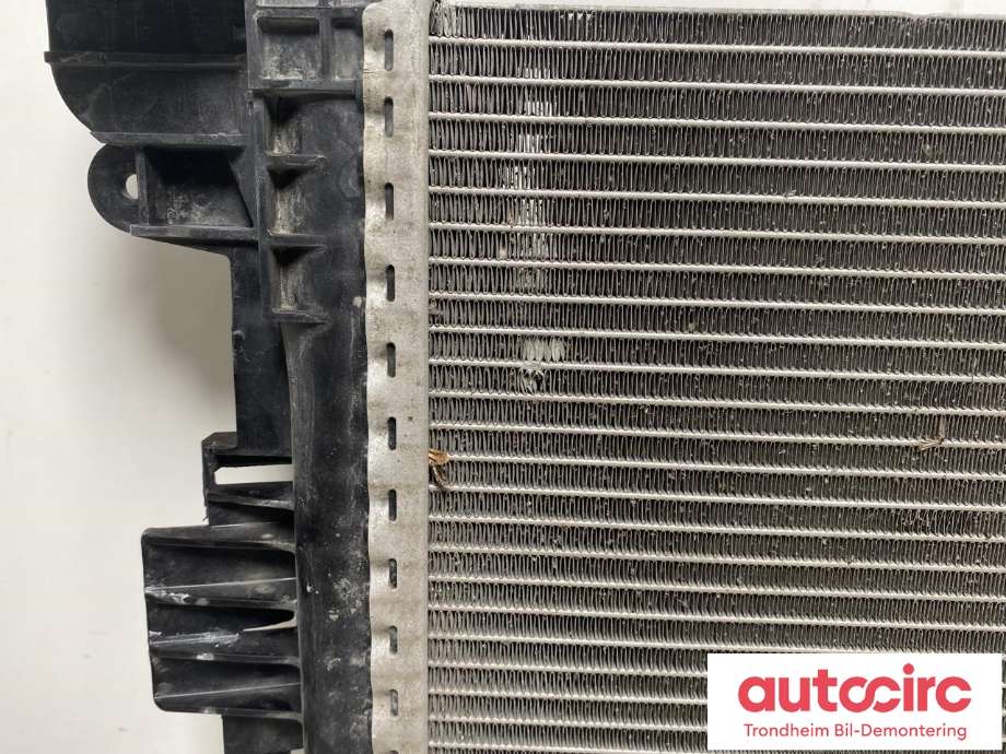 Radiator (automat gir) til Volvo XC90 2015-2025 (Type II)  (LES INFO|31338288|32224828|)