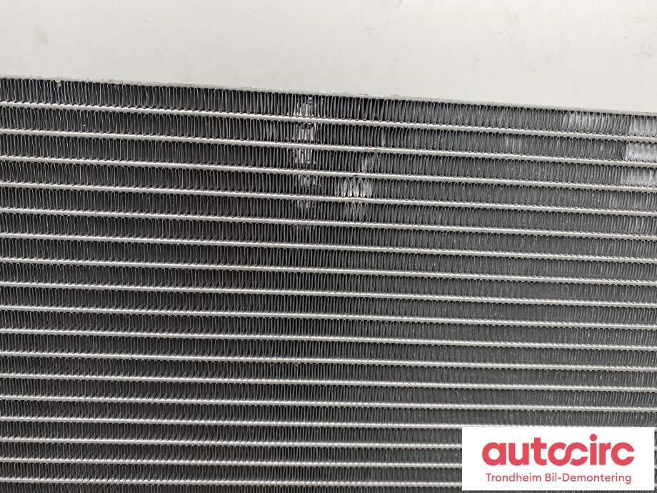 Radiator (automat gir) til Volvo XC90 2015-2025 (Type II)  (LES INFO|31338288|32224828|)
