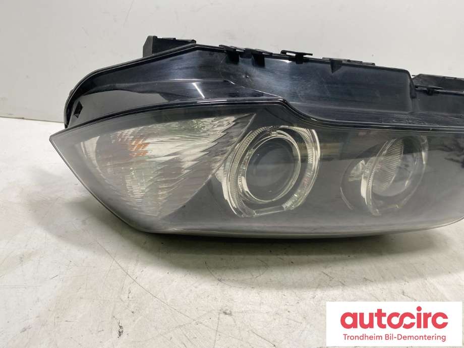 Frontlykt venstre xenon til BMW X3 2007-2010 (Fase 2) (E83) (E83) (AL|63123456039|3456039|)