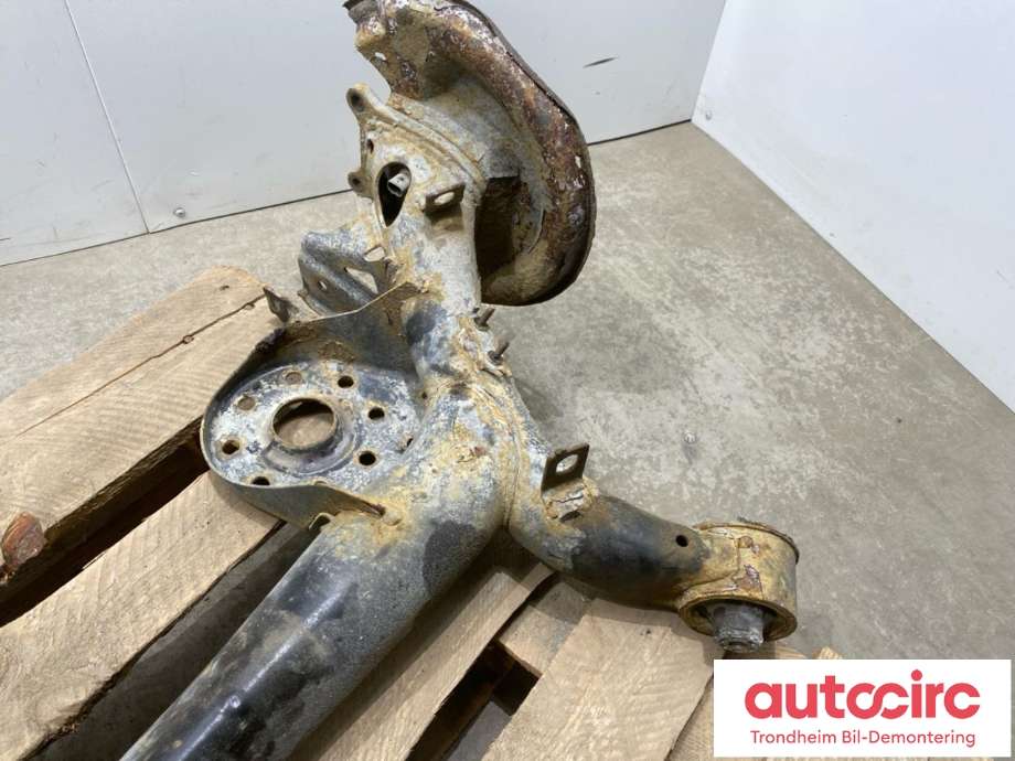 Bakstilling til Toyota Yaris 2014-2020 (Type III, Fase 2)  (...|42110-0D520|421100D520|)