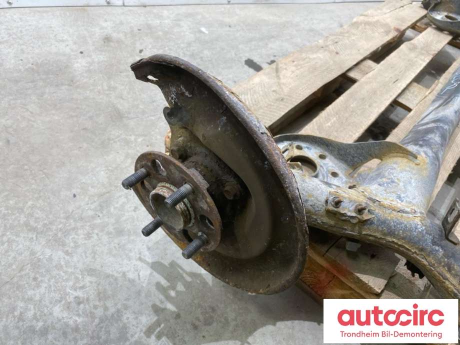 Bakstilling til Toyota Yaris 2014-2020 (Type III, Fase 2)  (...|42110-0D520|421100D520|)
