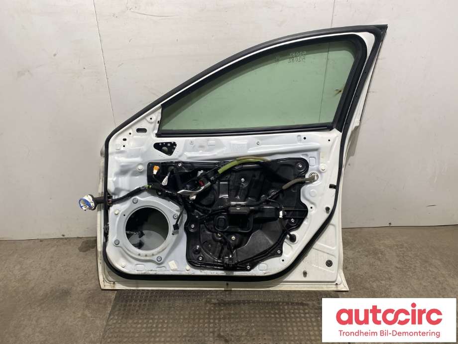 Dør høyre foran til Mazda 6 2013-2015 (Type III, Fase 1)  (GHY0-58-02XD|GHY05802XD|)
