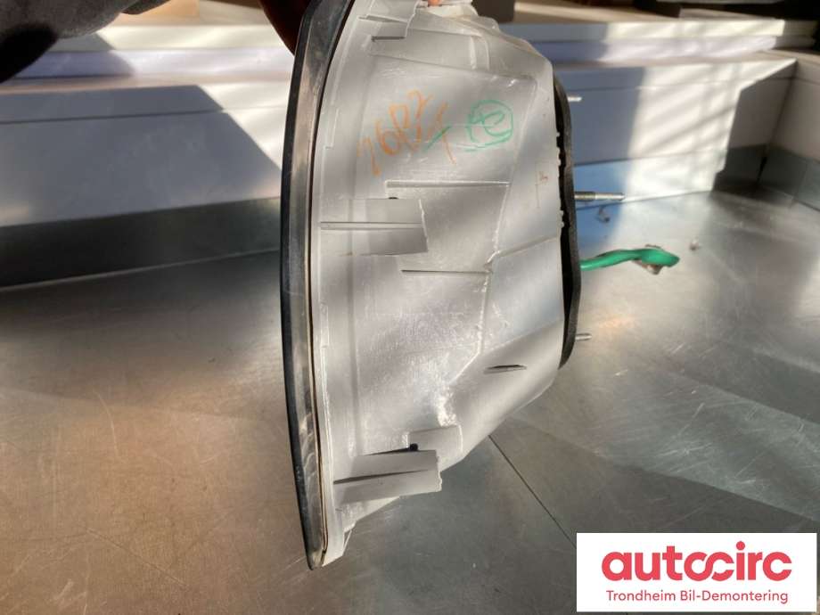 Baklykt venstre ytre til Lexus RX 2003-2009 (Type II) (XU30) (XU30) (8156148140|8156148141|)