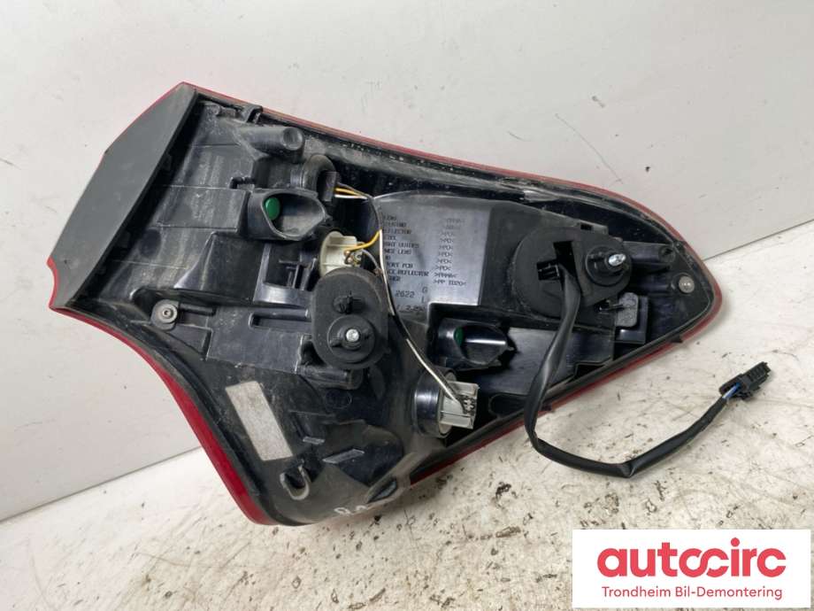 Baklykt venstre ytre til Citroën DS5 2012-2017  (AL|9803167880|)