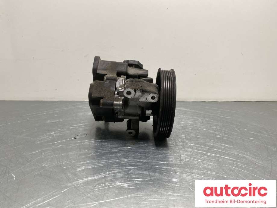 Servo pumpe mekanisk til Mercedes C-Klasse 2007-2011 (Fase 1) (W204) (W204) (ZF|A0044667001|)